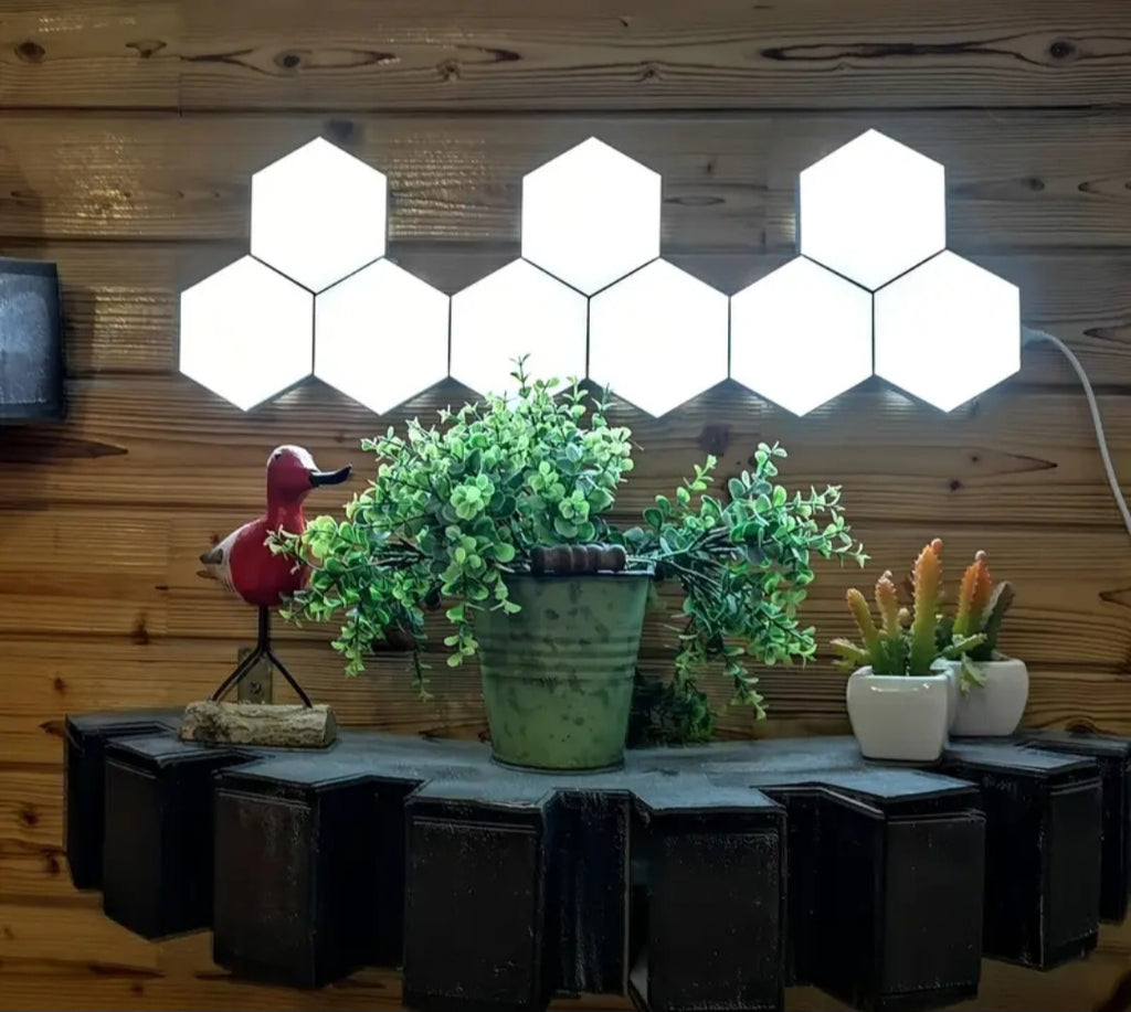 6 vnt. jutiklinio valdymo šešiakampis LED sieninis šviestuvas – neutrali balta, su naktiniu apšvietimu